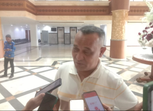 Ikram Umasugi : Akan Mengembangkan Minyak Kayu Putih Sebagai Ikon Kabupaten Buru