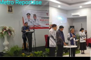 Walikota Ambon : Indonesia Emas Dimulai Dari Ruang KelasWalikota Ambon : Indonesia Emas Dimulai Dari Ruang Kelas