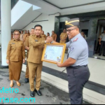 Pemkot Ambon Terima Bantuan CSR Mobil Dan Sertifikat HAKI dari Bank Maluku Dan Kemenkumham