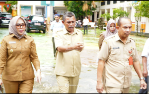 Pastikan SPMB Sesuai Aturan, Wawali Sambangi SD dan SMP di Ambon