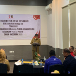 Wali Kota Ambon Silaturahmi dan Serahkan Bantuan Keuangan Partai Politik