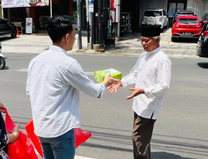 BRI BO Jakarta Radio Dalam Berbagi Jumat Berkah ke Masyarakat Sekitar