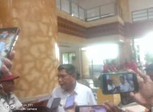 Kapal Pengeruk Sampah Segera Beroperasi di Teluk Ambon, Kapasitas 4 Ton per Hari