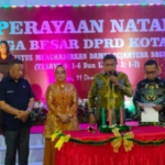 Wali Kota Ambon Sampaikan Tiga Pesan Damai Sejahtera pada Perayaan Natal Keluarga Besar DPRD