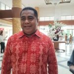 BENHUR WATTUBUN DUKUNG PENGHENTIAN SEMENTARA PEMBANGUNAN JEMBATAN KODAM: PEMBANGUNAN HARUS TAAT ATURAN
